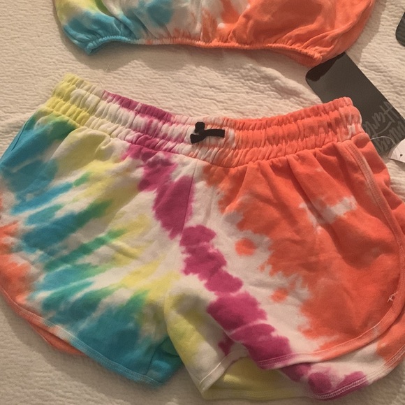 Short sets - Picture 2 of 2